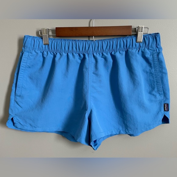 Patagonia Pants - Patagonia Barely Baggies Large